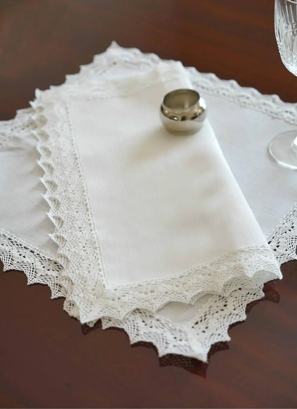 Classic Linen Napkins Set of 4